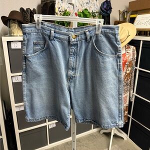 Wrangler Vintage Light Wash Denim Shorts